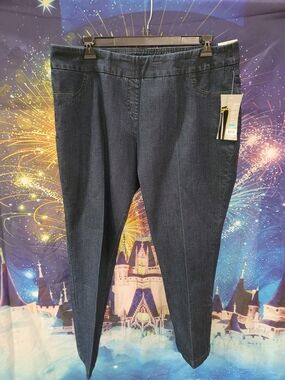 Slim-sation Dark Blue Women's Pant with Stretch Fit